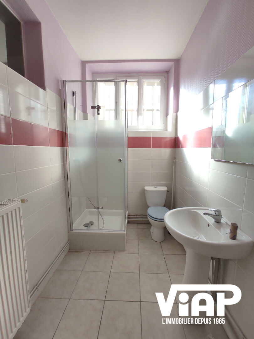 Photo APPARTEMENT T2 AVEC JARDIN PRIVATIF image 6/6