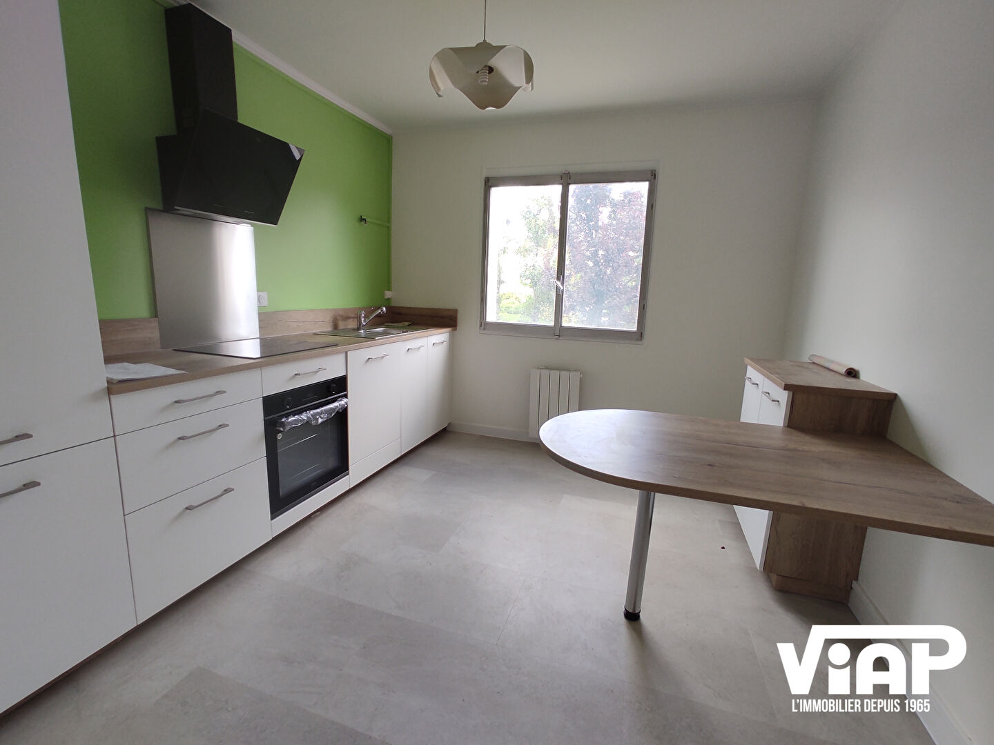 T3 QUARTIE SAINT CLAIRE AVEC DEUX PLACE PARKING