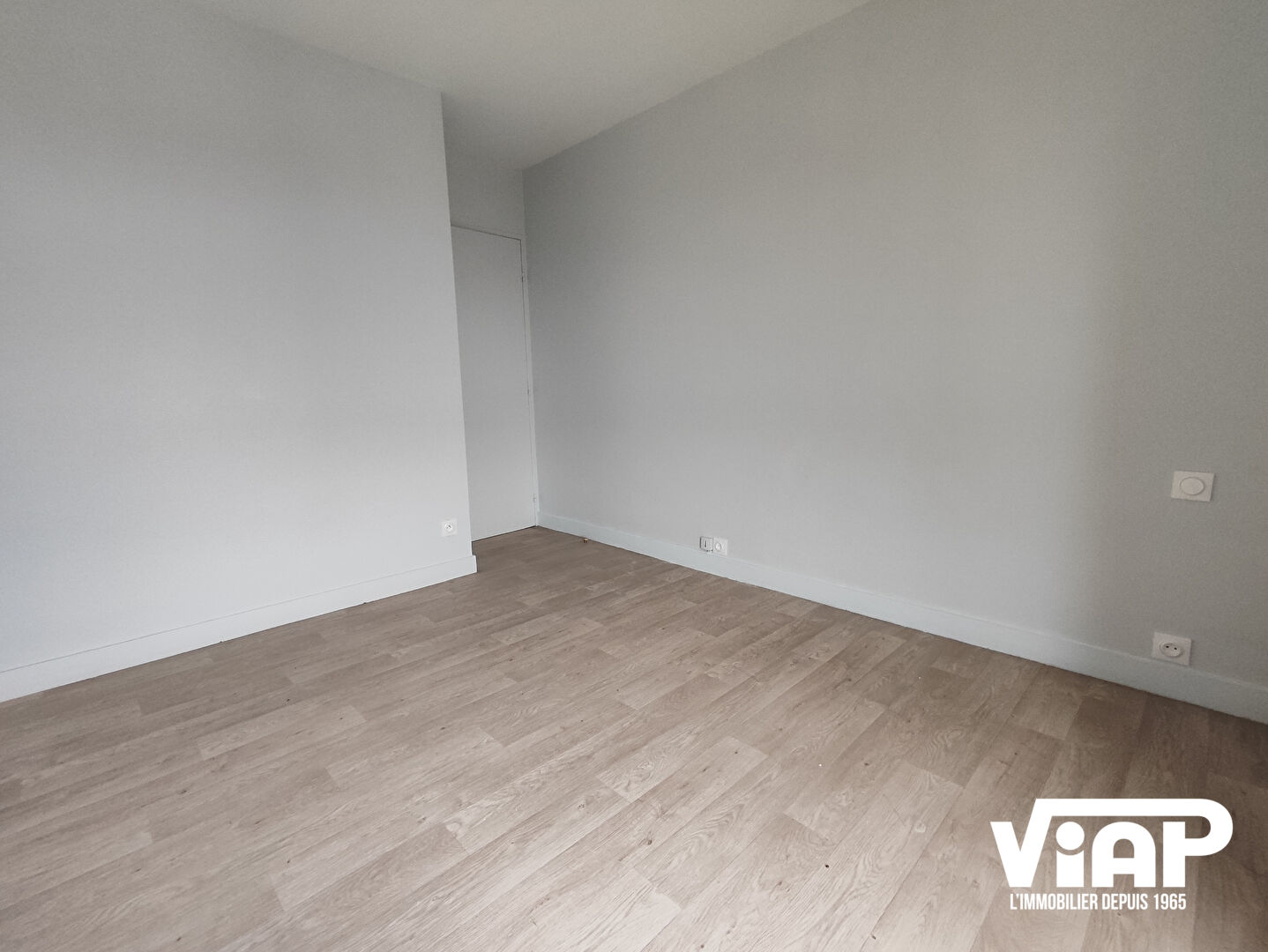 Photo BEAU T2 AVEC BALCON image 6/6