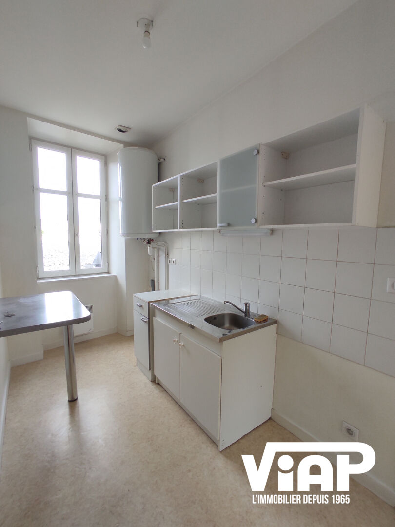 Photo T3 DE 53 m² CENTRE VILLE image 1/5