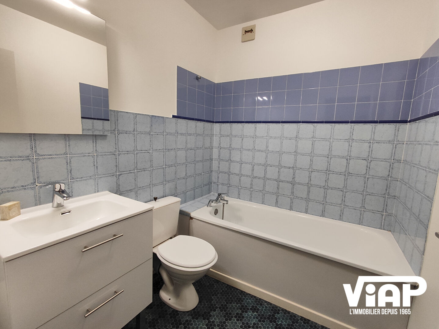 Photo STUDIO MEUBLÉ PROCHE FAC DES SCIENCES image 5/5