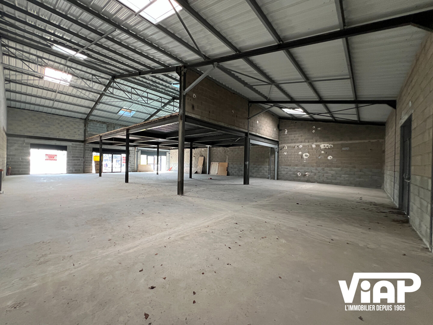 Local commercial Limoges 320 m2