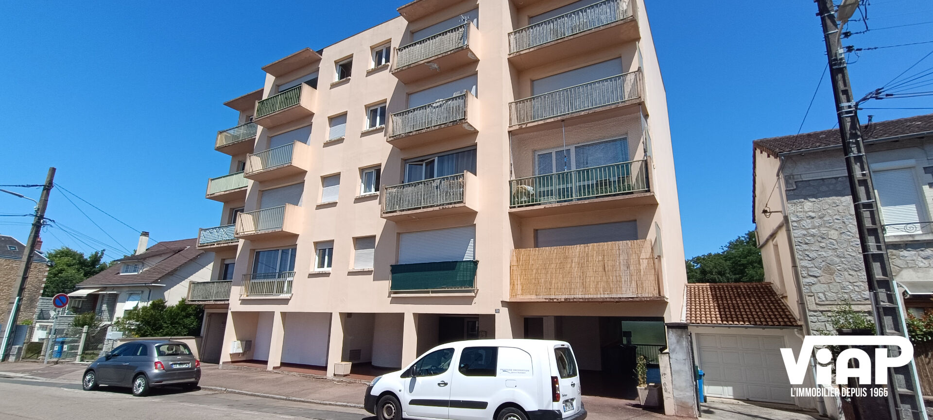 Photo F1 quartier Ruchoux image 1/6