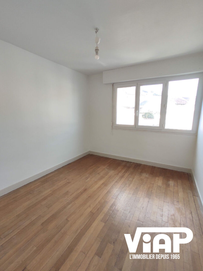 Photo Quartier Gare, appartement avec balcon image 5/6