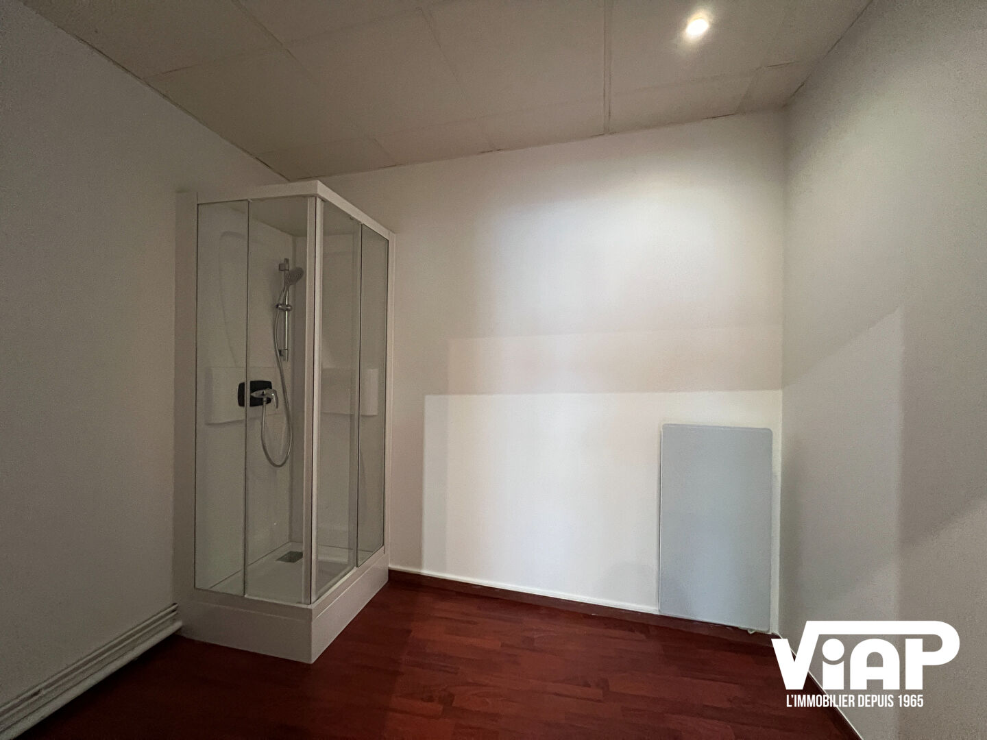 Photo Local commercial  45 m2 image 4/6