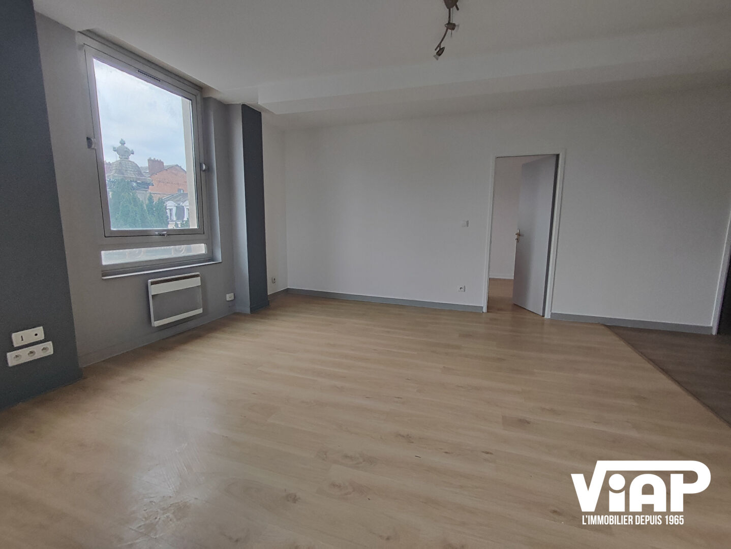 Photo T3 REFAIT A NEUF PLACE JOURDAN image 3/6