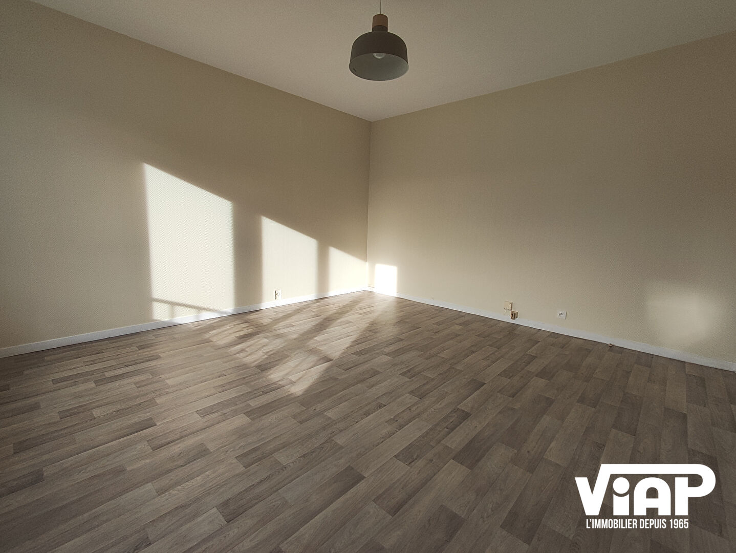 Photo GRAND T1 DE 34m² PROCHE FAC DES SCIENCES image 2/6