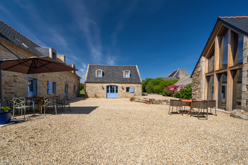 Exceptionnel corps de ferme Baie d'Audierne Plovan 29720