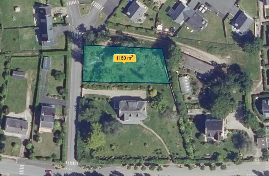 Terrain avec 1 lot à bâtir de 1160 m² - COMBRIT
