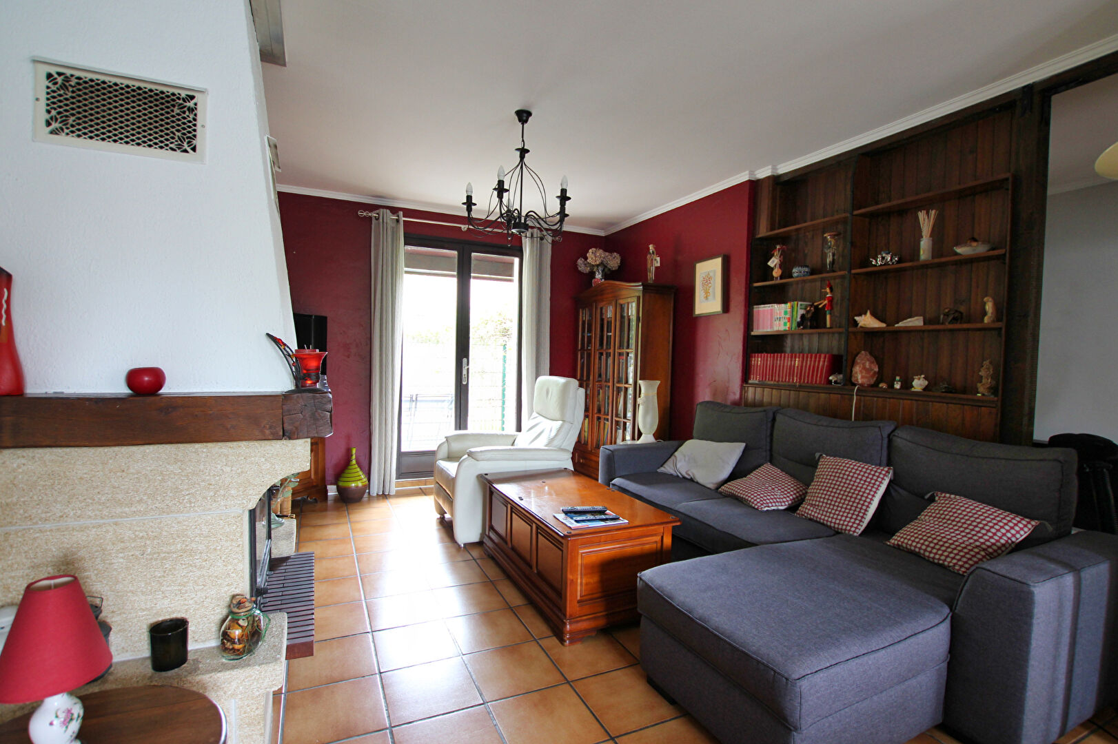 Photo Maison avec Studio indépendant - Saint-Priest image 5/6