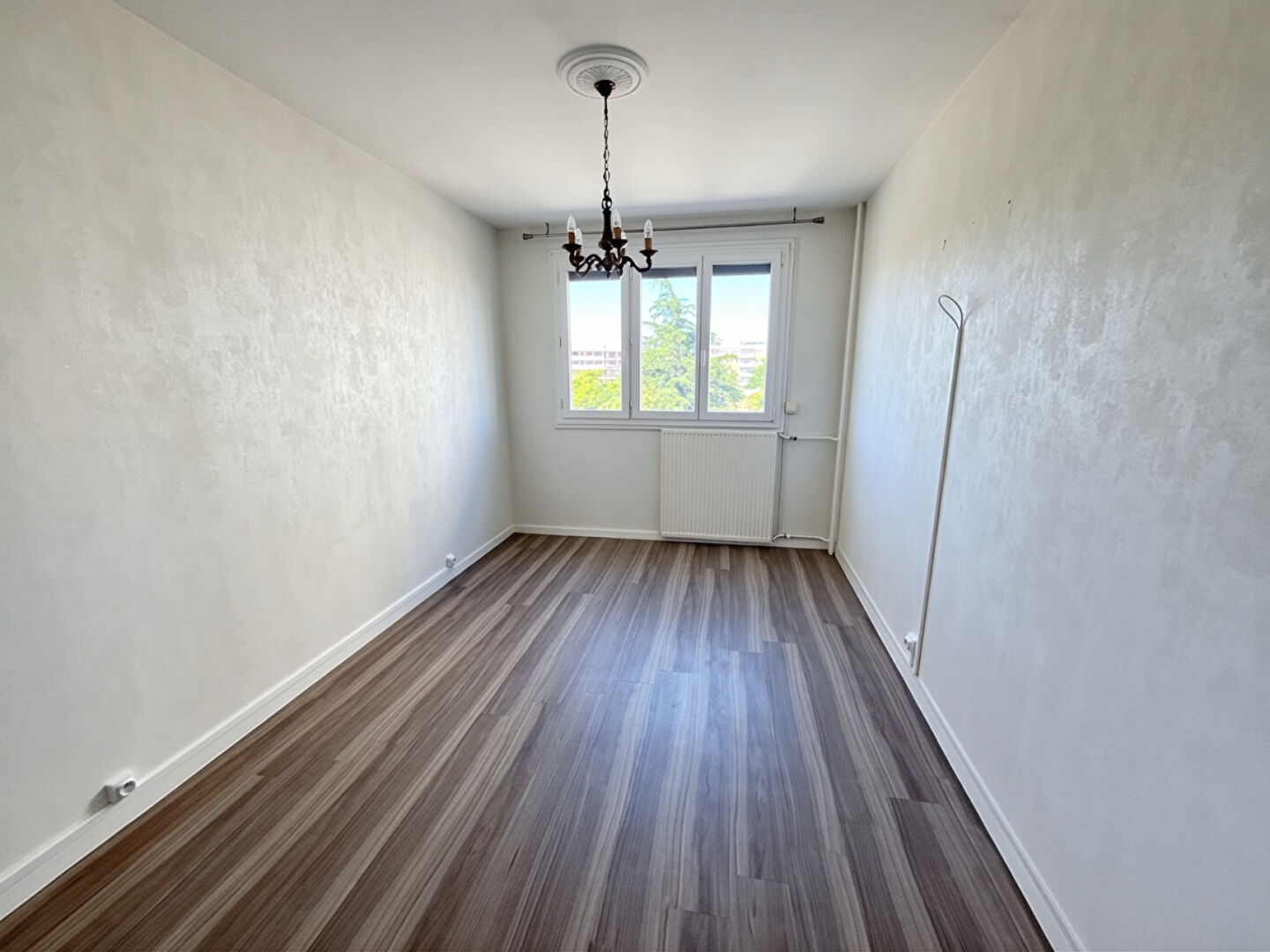 Photo T3 de 65 m² avec balcon / Centre-ville de Saint-Priest image 6/6