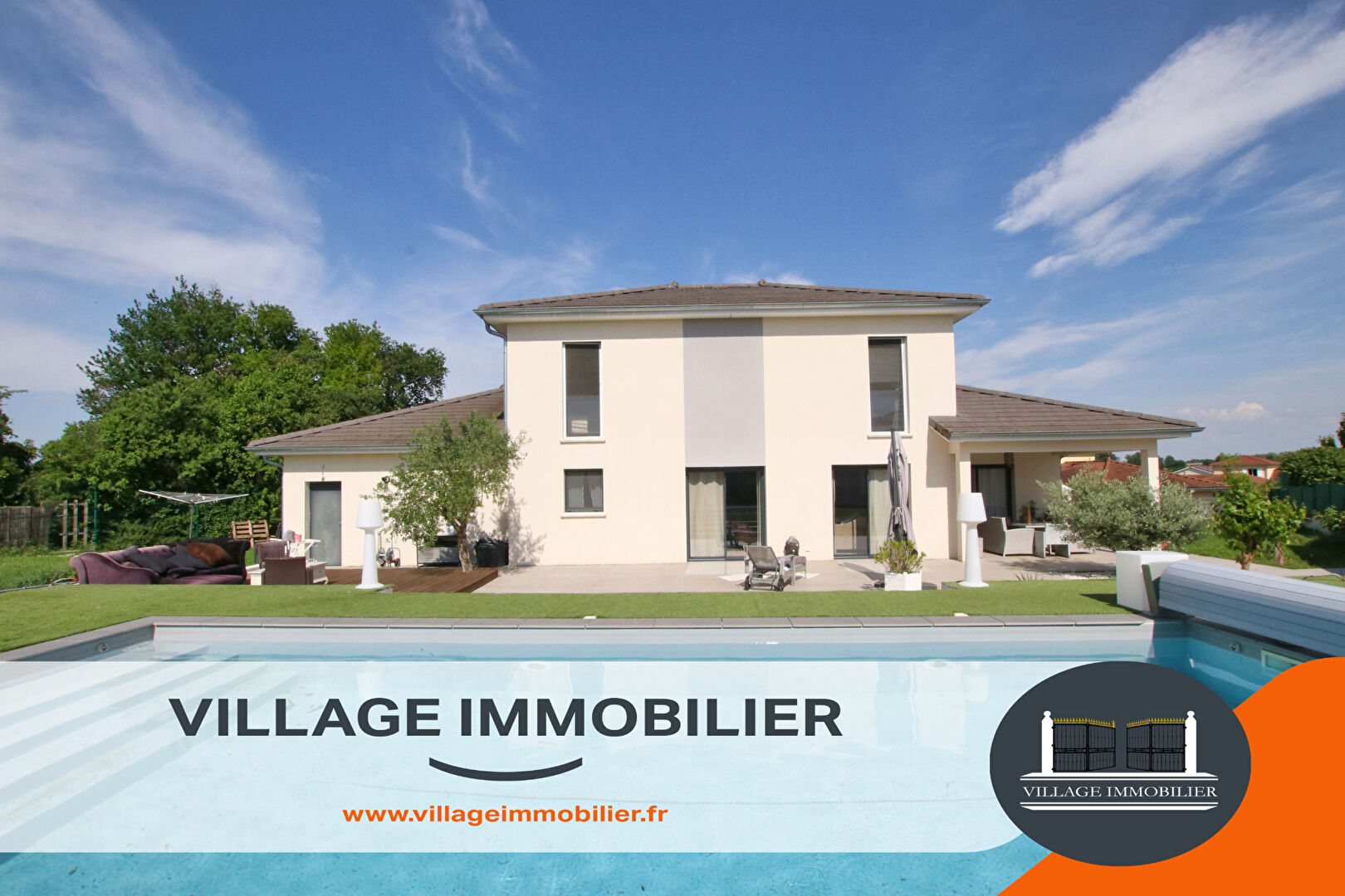 Photo Maison Villette d'Anthon 163.84 m2 terrain 1400 m² image 1/6