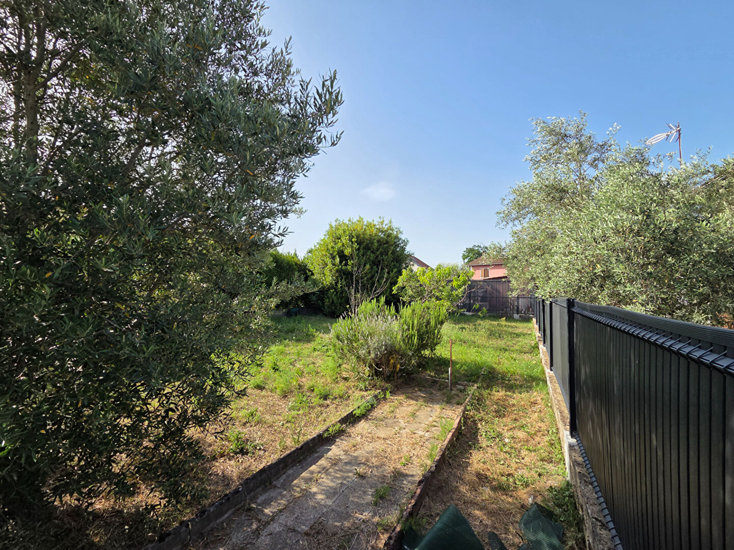 Photo Terrain St Priest 256 m2 image 3/3