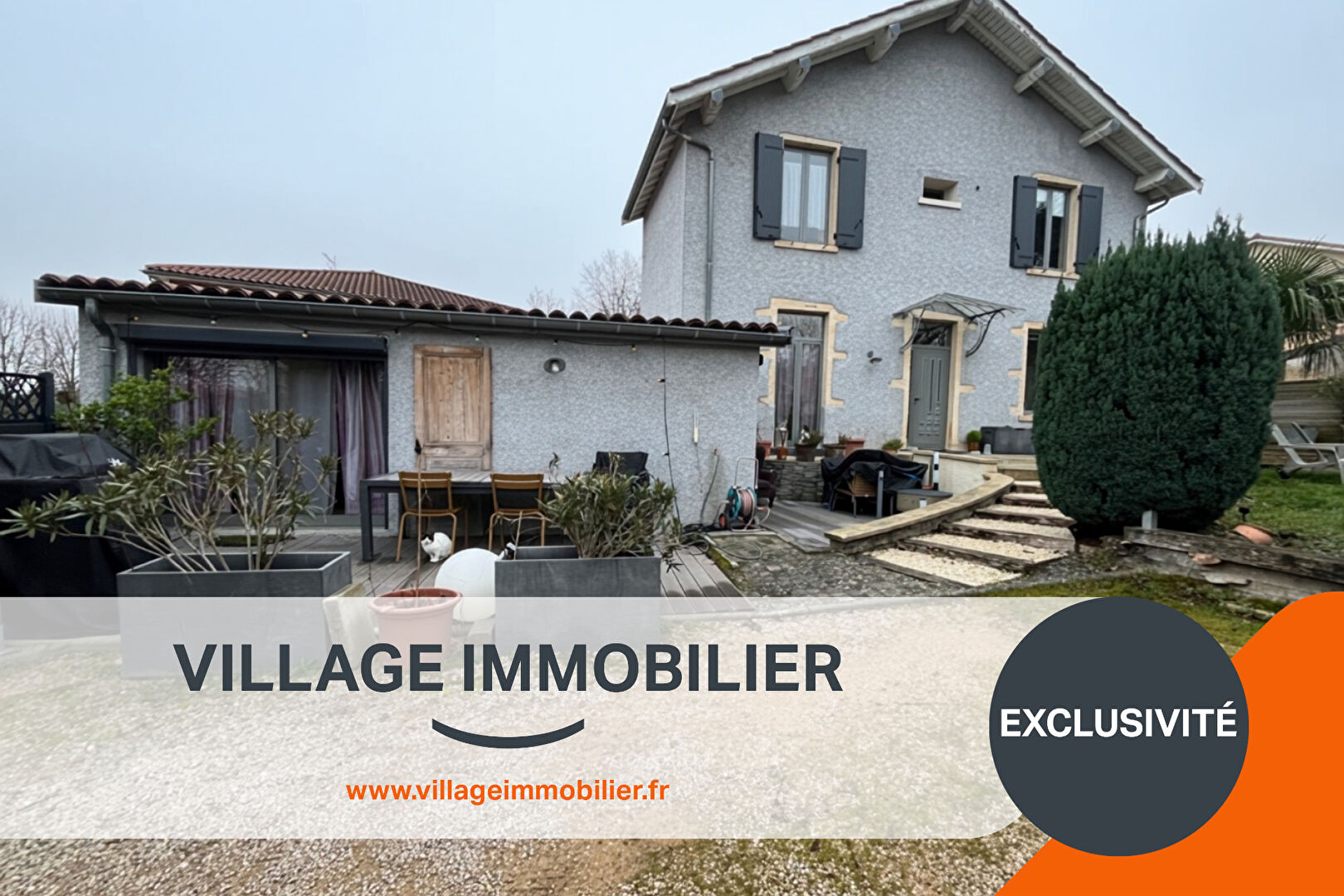 Agence immobilière de VILLAGE IMMOBILIER - VILLAGE IMMOBILIER MIONS