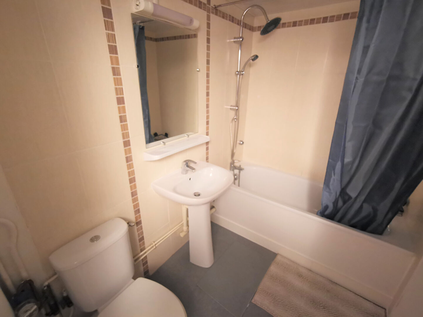 Photo COLOCATION 1 CHAMBRE MEUBLEE VILLEJEAN image 6/6