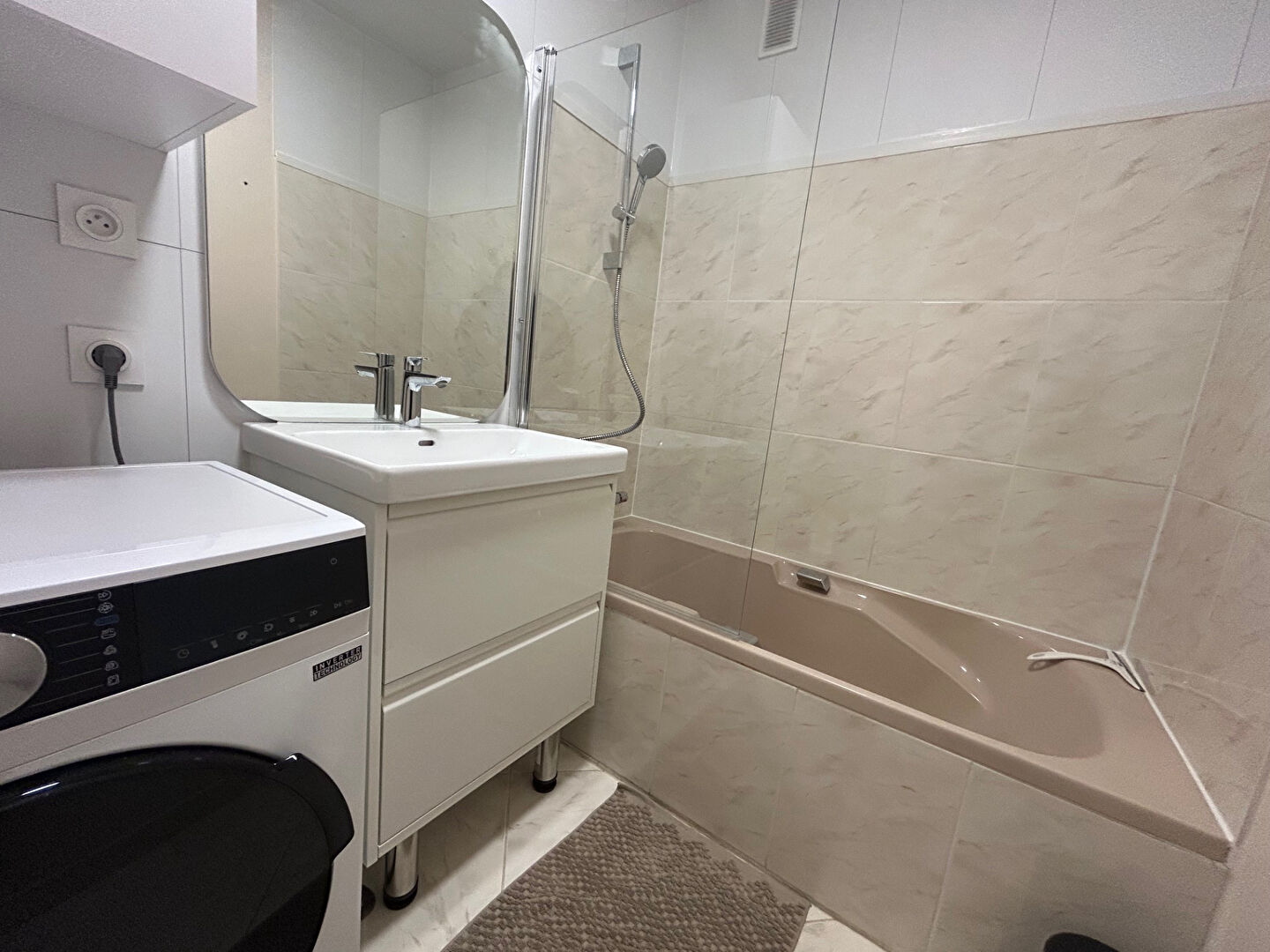 Photo COLOCATION CHAMBRE MEUBLEE image 3/6