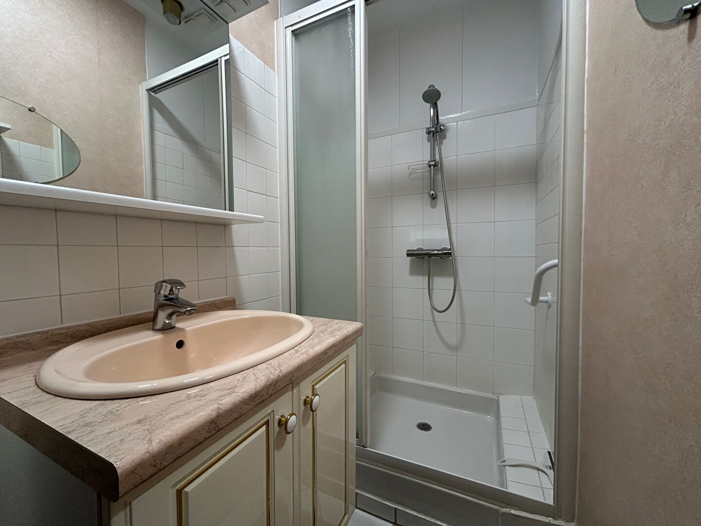 Photo COLOCATION CHAMBRE MEUBLEE image 4/6