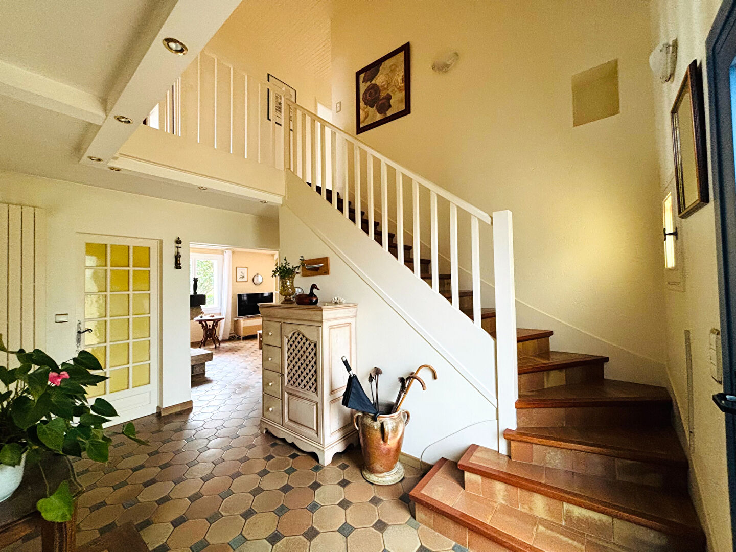 Photo SPACIEUSE MAISON FAMILIALE 4 chambres Centre de Saint Lyphard image 4/6