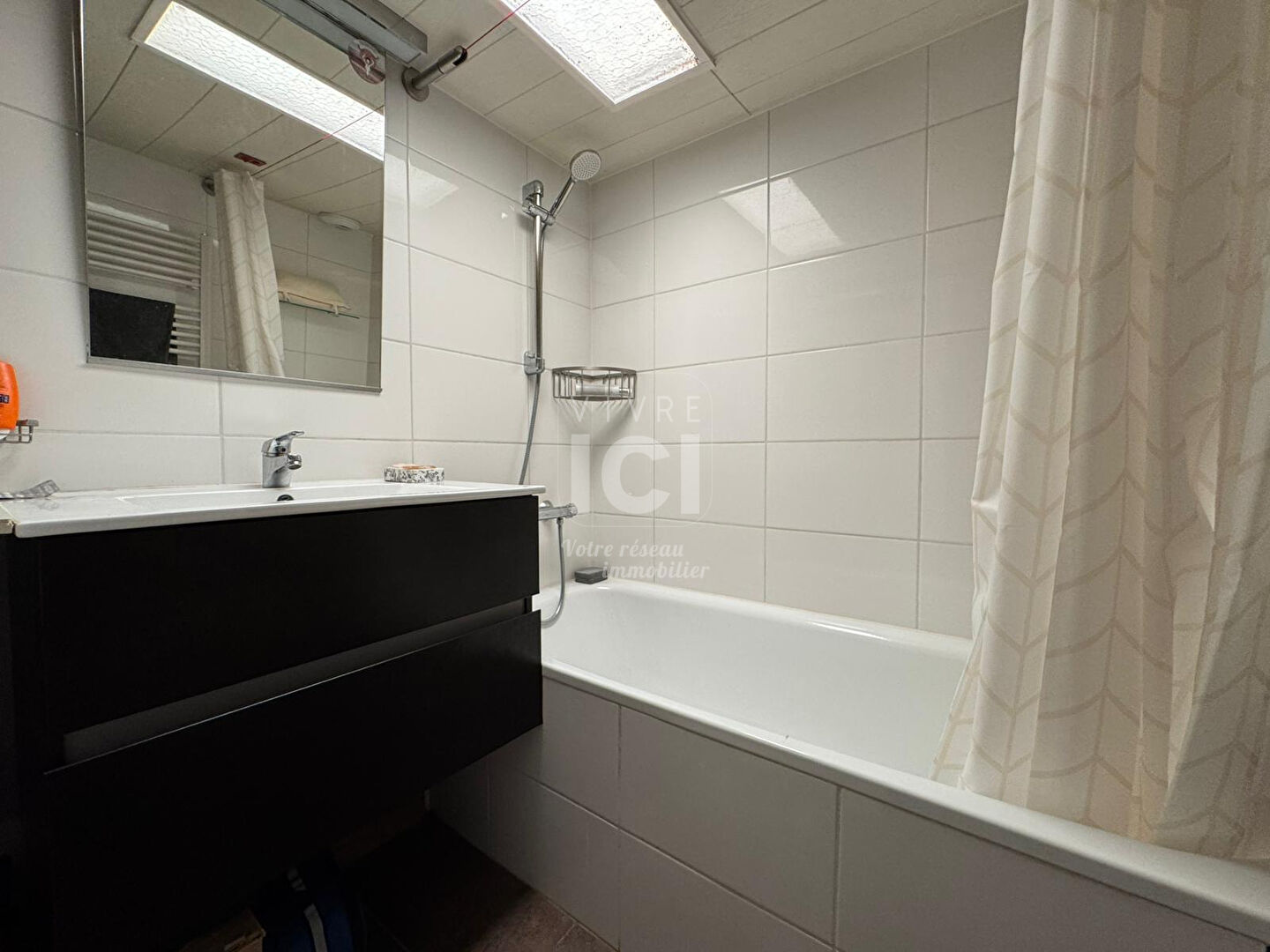 Photo Maison Saint Sebastien Sur Loire 4 pièce(s) 90 m2 image 4/5