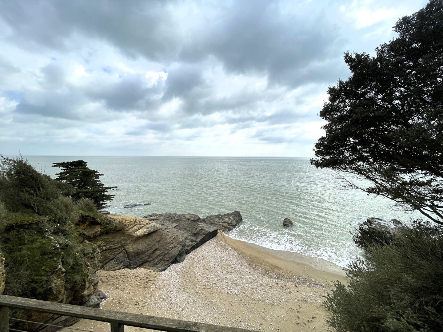 Rare Appartement PORNIC 4 pièces avec piscine proche mer 85 m² - accès direct chemin des douaniers