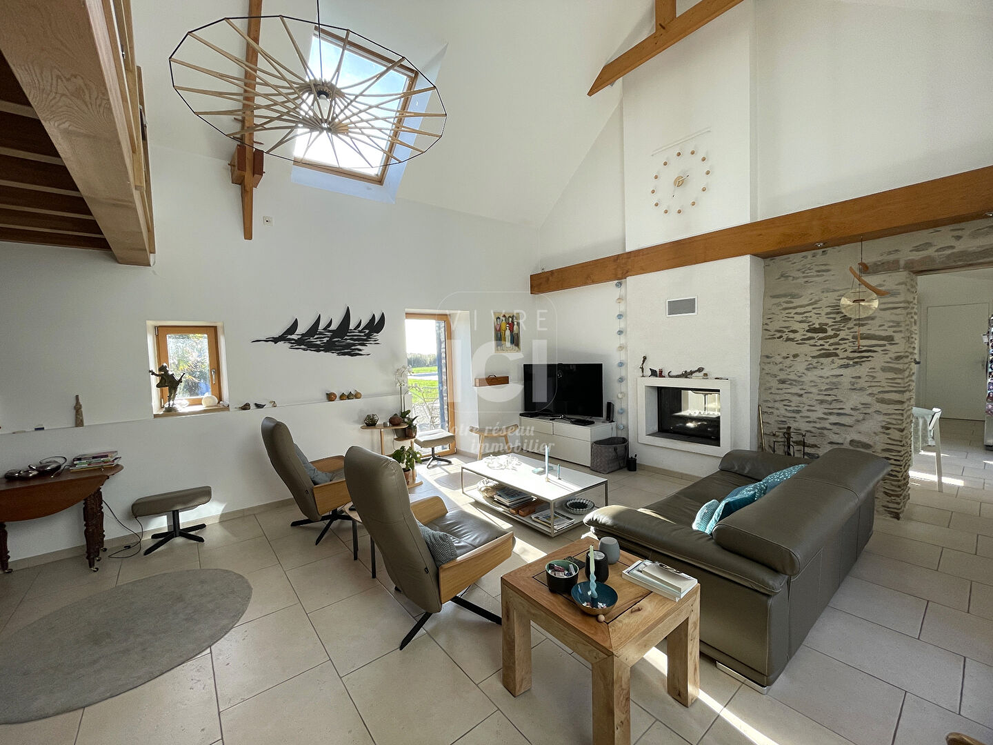 Photo Villa Pornic entièrement rénovée 156 m² - dépendance 54 m² - Piscine - garages image 5/6