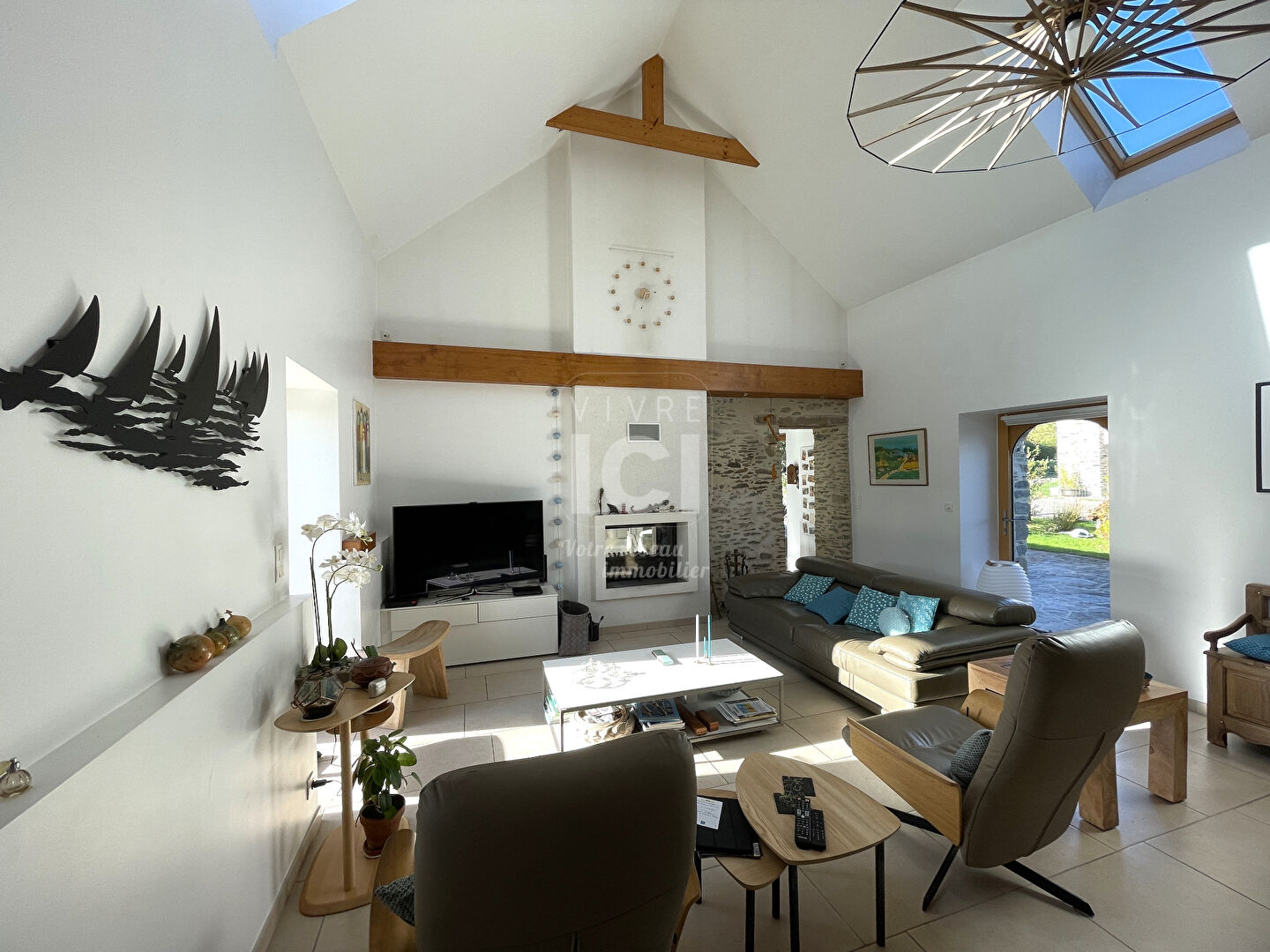 Photo Villa Pornic entièrement rénovée 156 m² - dépendance 54 m² - Piscine - garages image 6/6