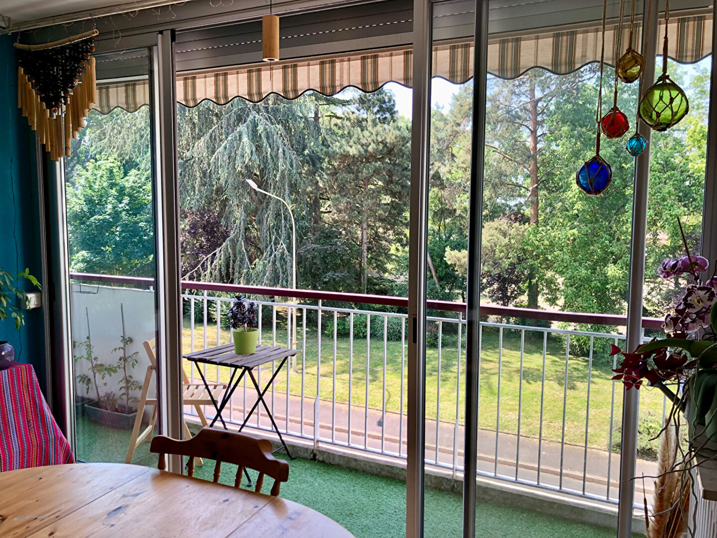 Appartement T4 avec balcon, cave et garage - Proche Beauséjour