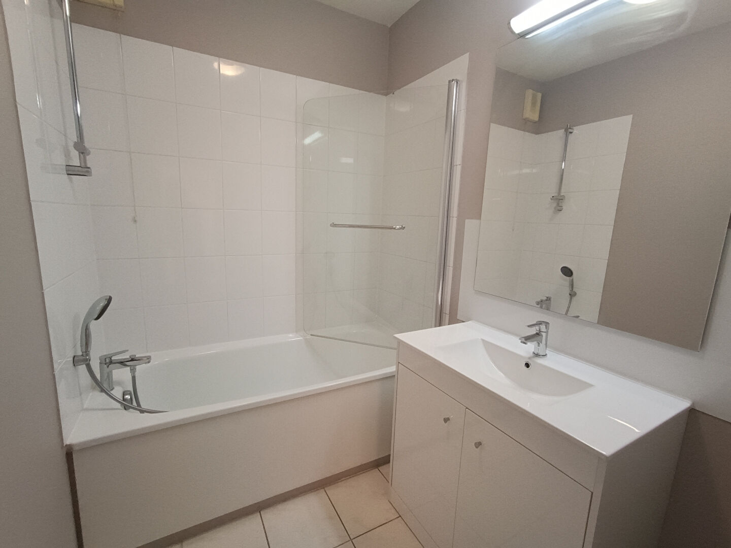 Photo Appartement Les Sorinieres 3 pièce(s) 68.81 m2 image 5/6