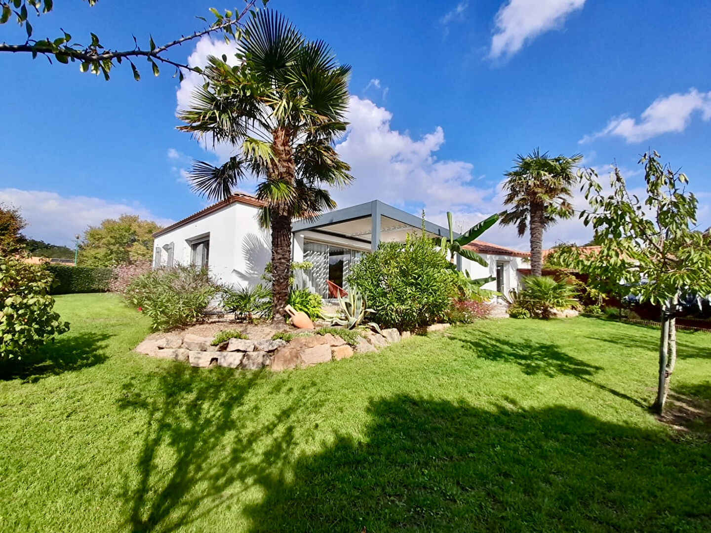 Photo MAISON D'ARCHITECTE - LES SABLES D'OLONNE - 138 m² image 1/6