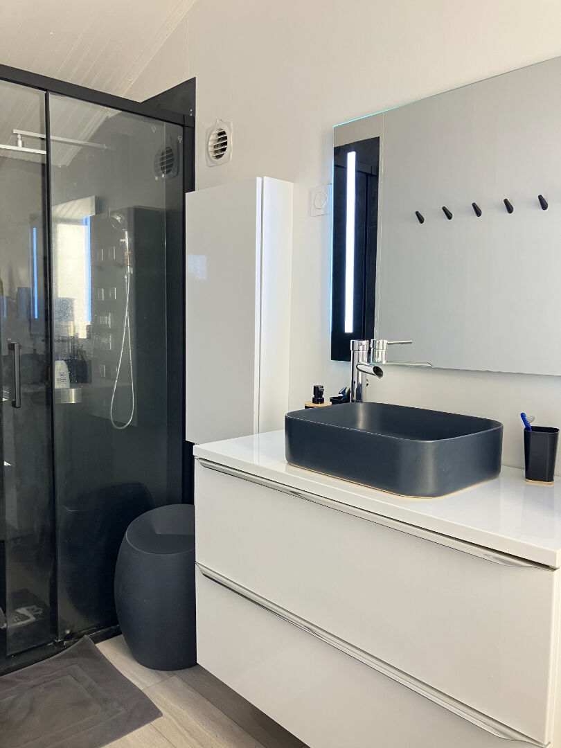 Photo LES SABLES D'OLONNE - Maison avec extérieur image 3/3