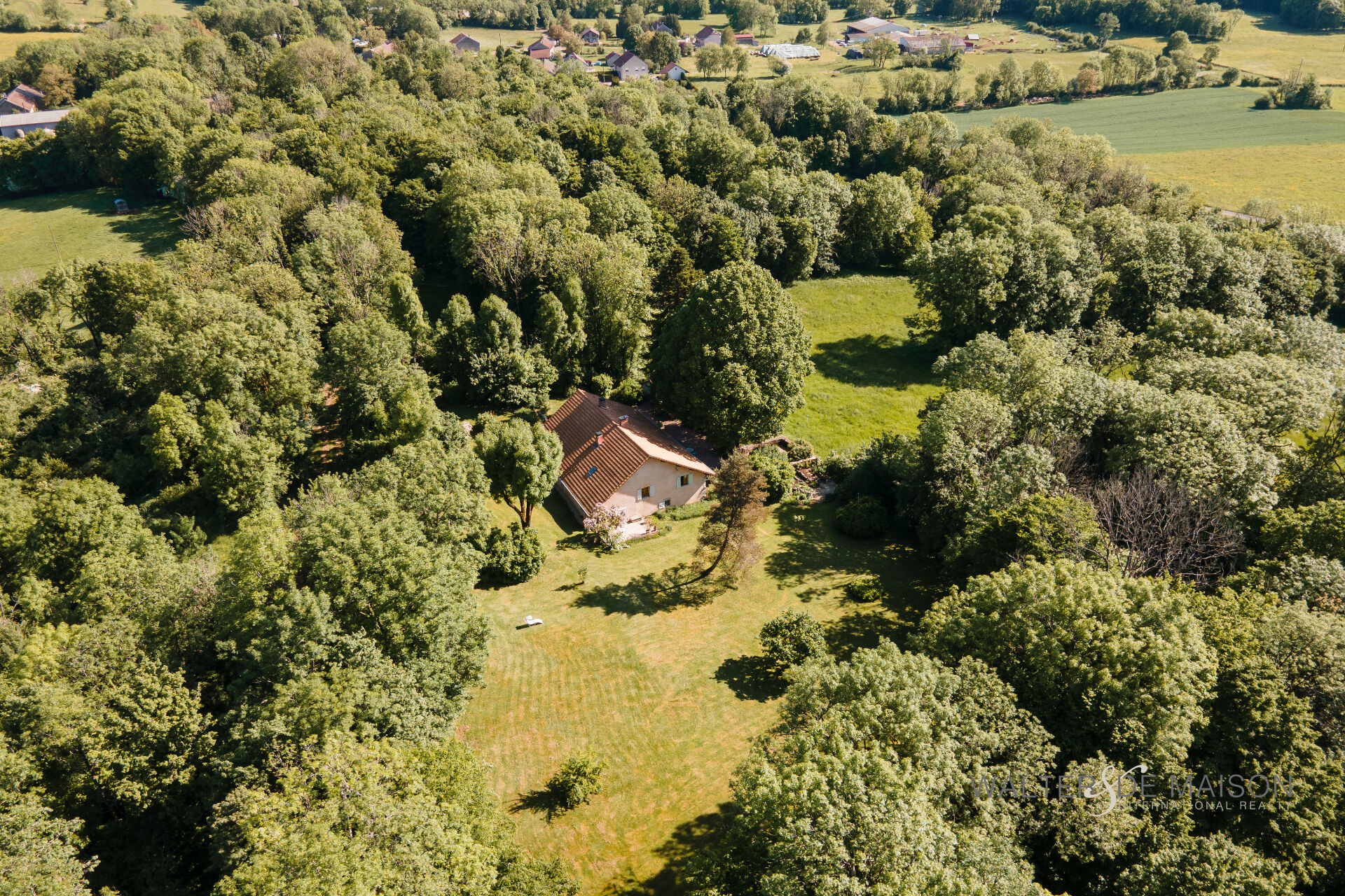 Maison La Chailleuse 9 pièce(s) 216 m2