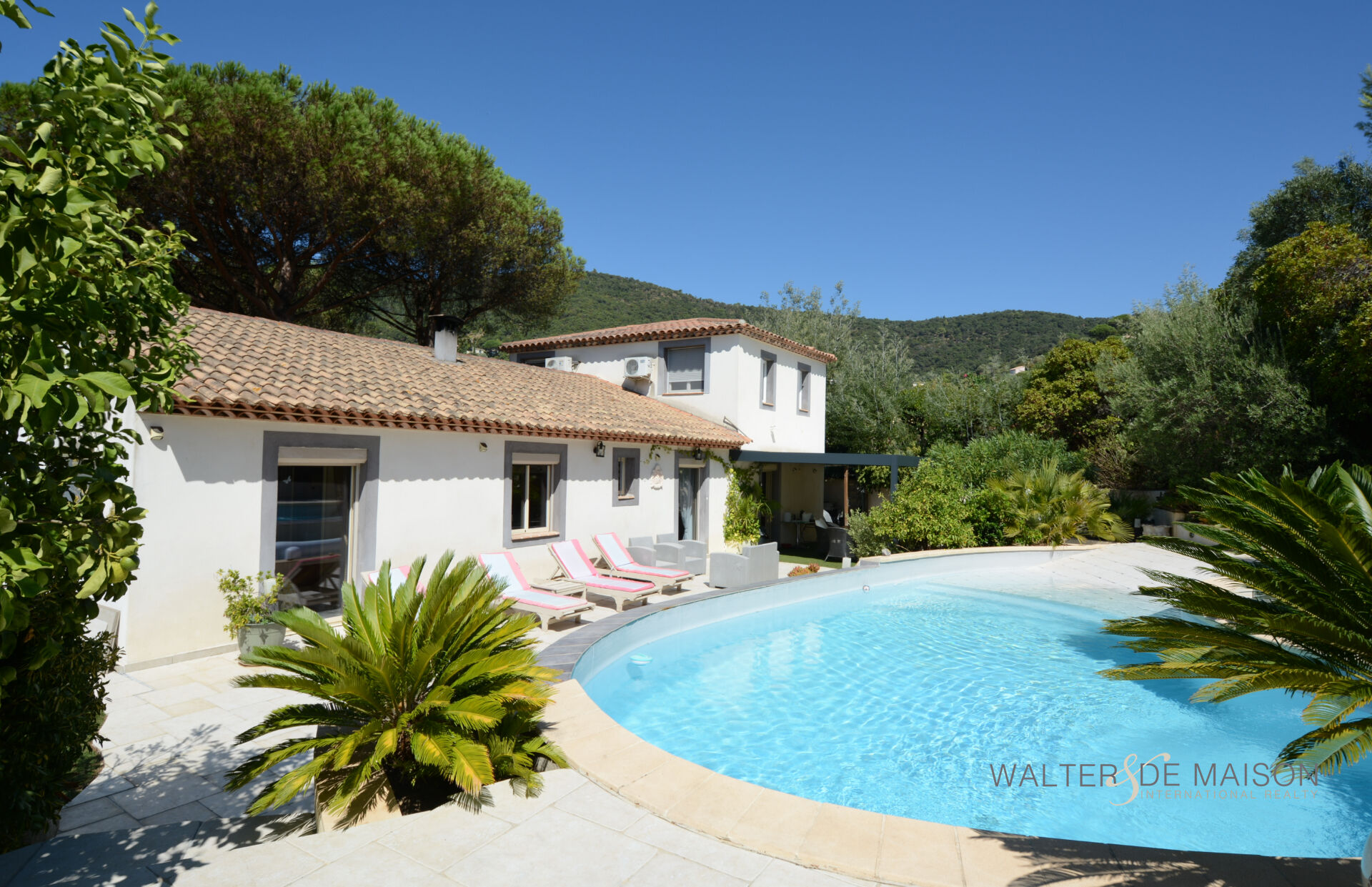 Belle villa de 160 m² avec piscine à La Croix-Valmer proche de Saint-Tropez