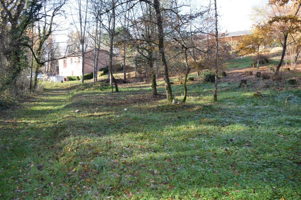 Photo Terrain Caillac image 2/2