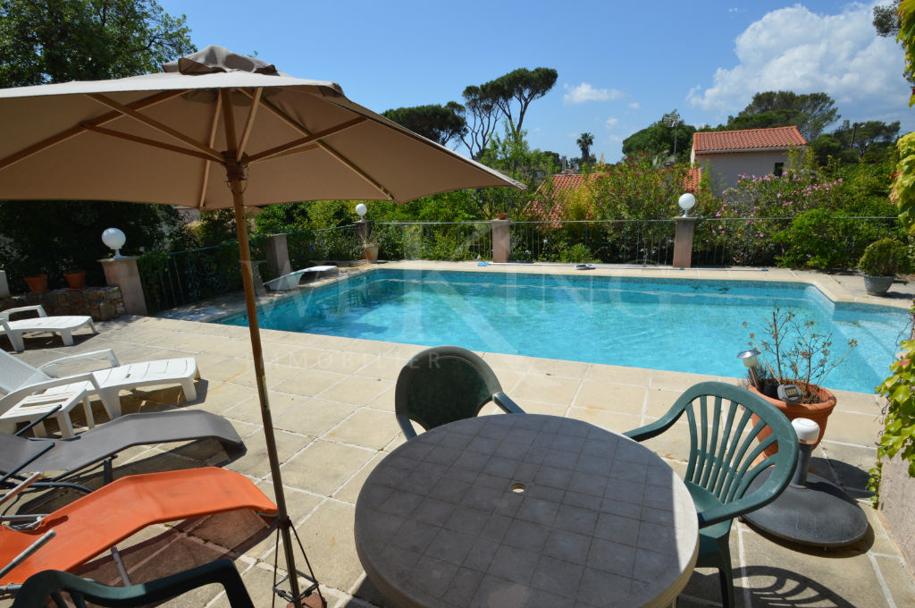 FREJUS TOUR DE MARE AU CALME