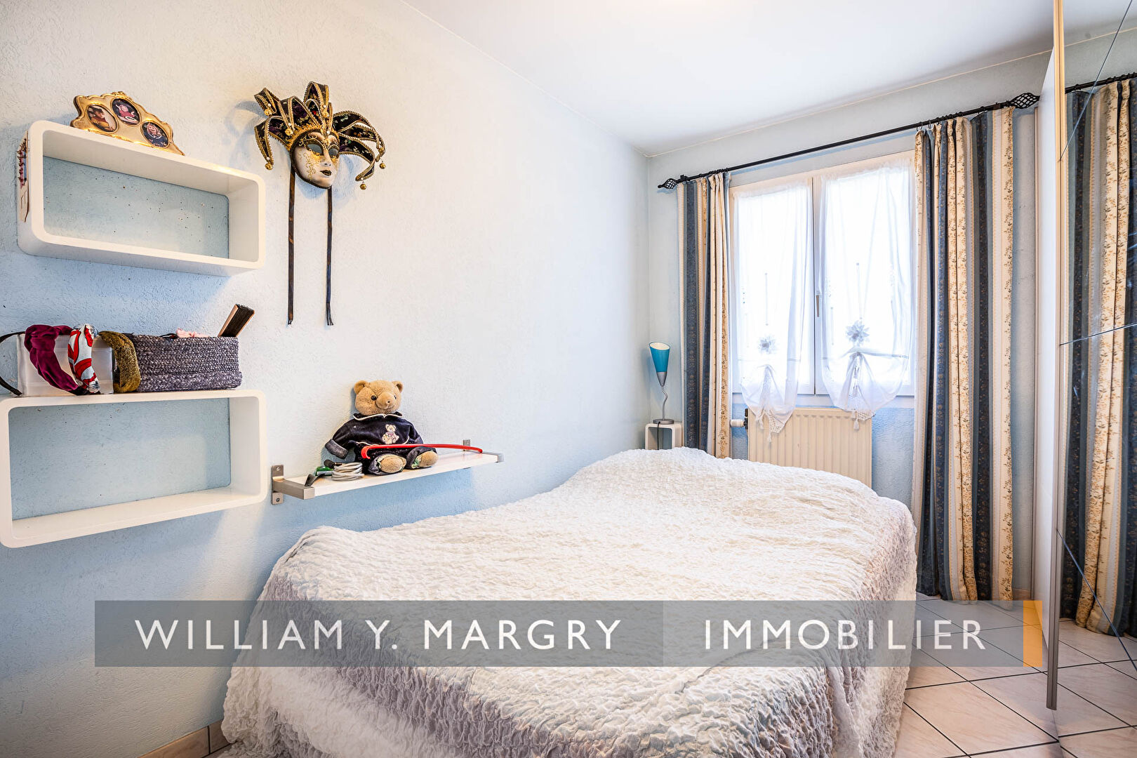 Photo Maison Segny 5 pièce(s) 217 m2 image 6/6