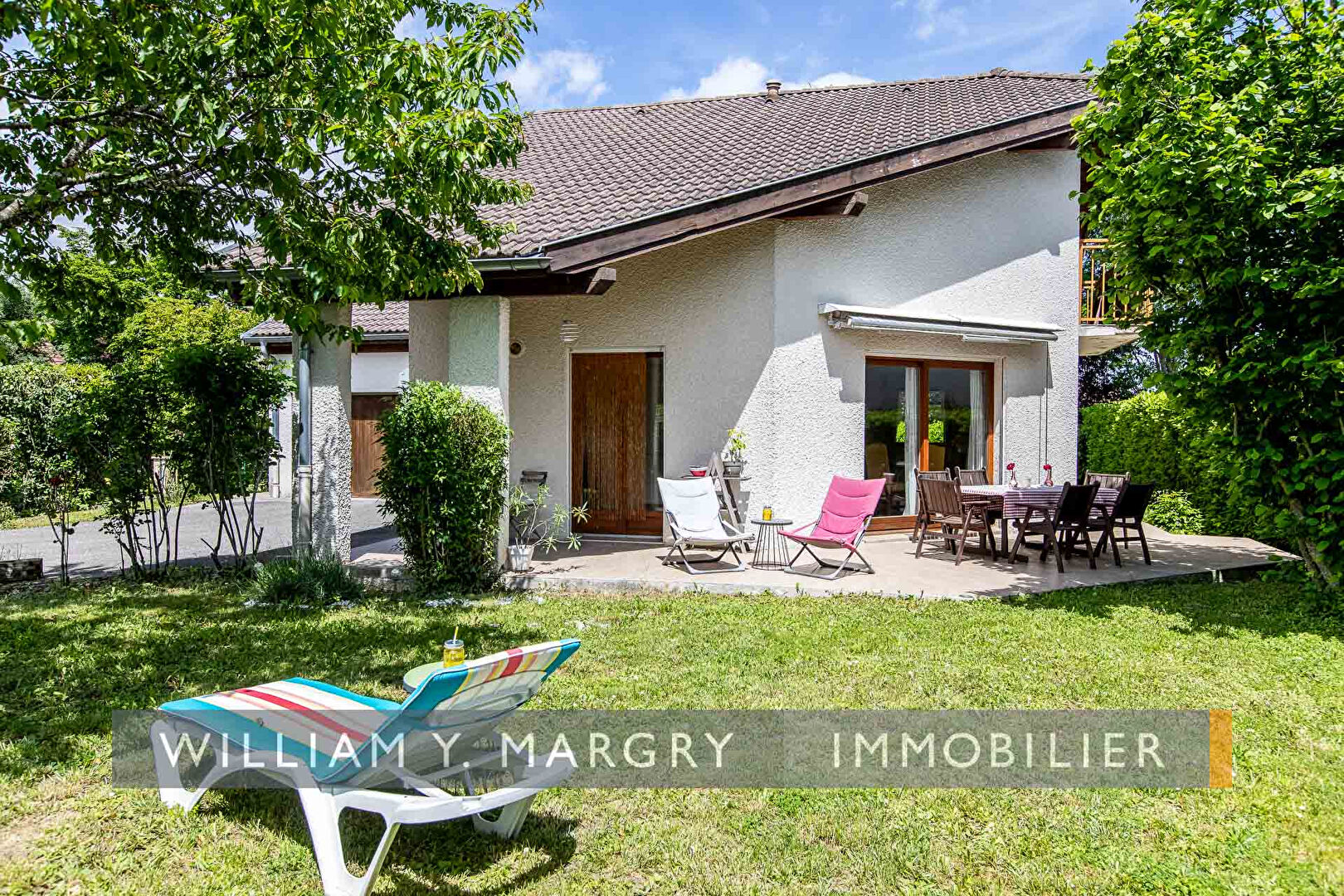 Agence immobilière de 
 WILLIAM Y. MARGRY - WILLIAM Y. MARGRY 
