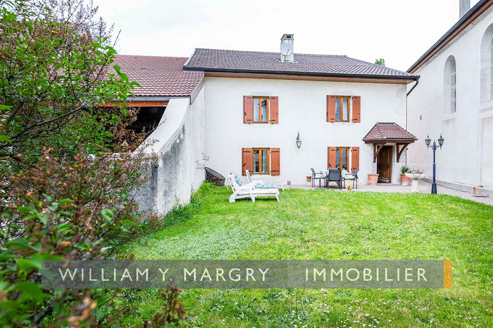 Agence immobilière de 
 WILLIAM Y. MARGRY - WILLIAM Y. MARGRY 
