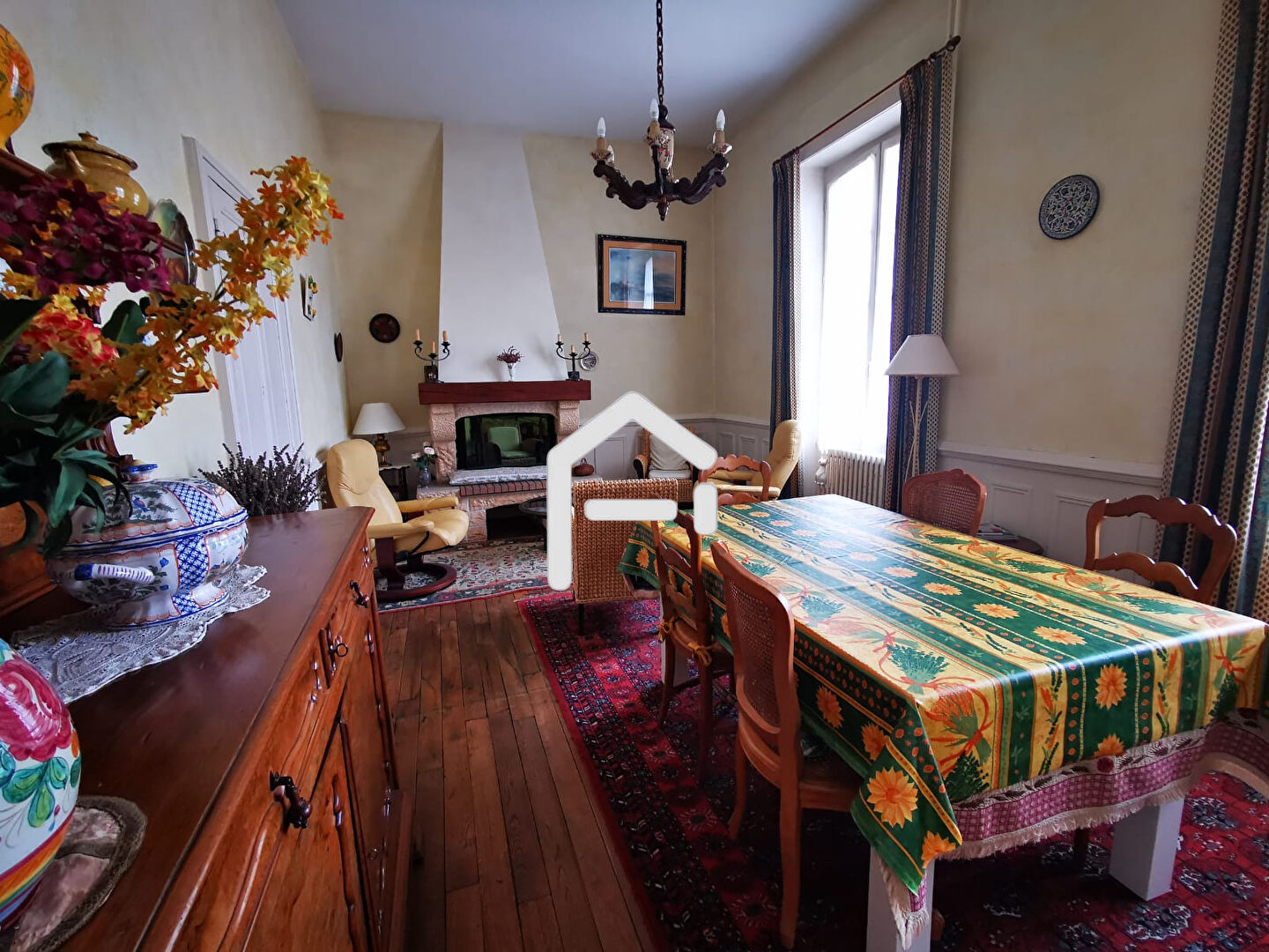 Photo Vrai coup de coeur pour cette maison de maître ! image 4/6