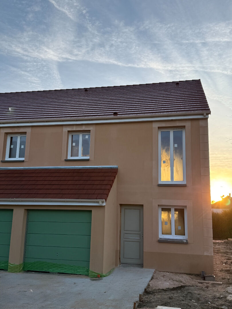Maison VERT LE GRAND 5 pièce(s) 90 m2 avec garage.