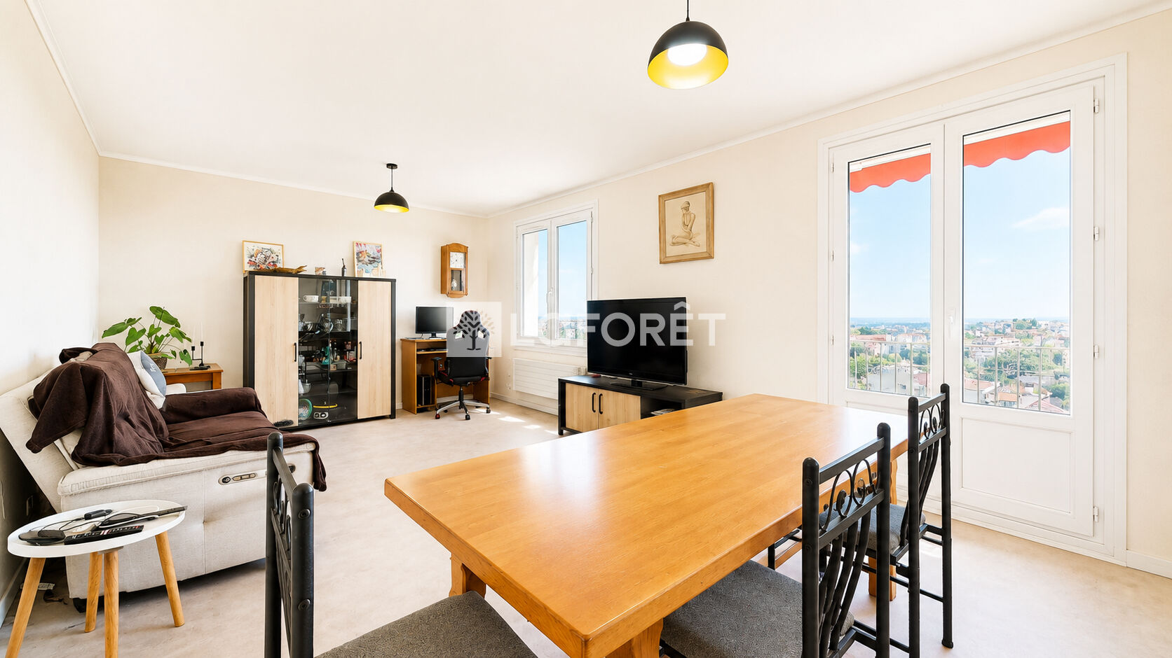 VILLEFRANCHE s/S APPARTEMENT T3 avec balcon et stationnement