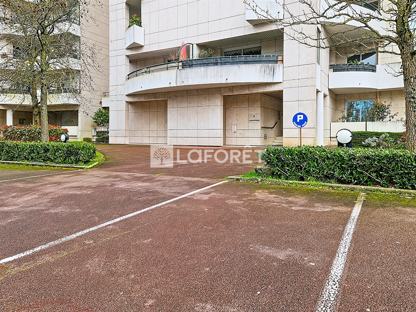 Parking / box Angers
