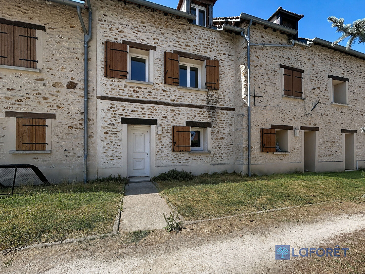 Appartement Cheptainville - 4 pièces - 85m2