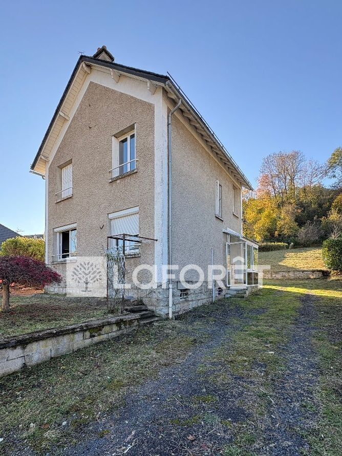 Maison Riom Es Montagnes 5 pièce(s) 97 m2
