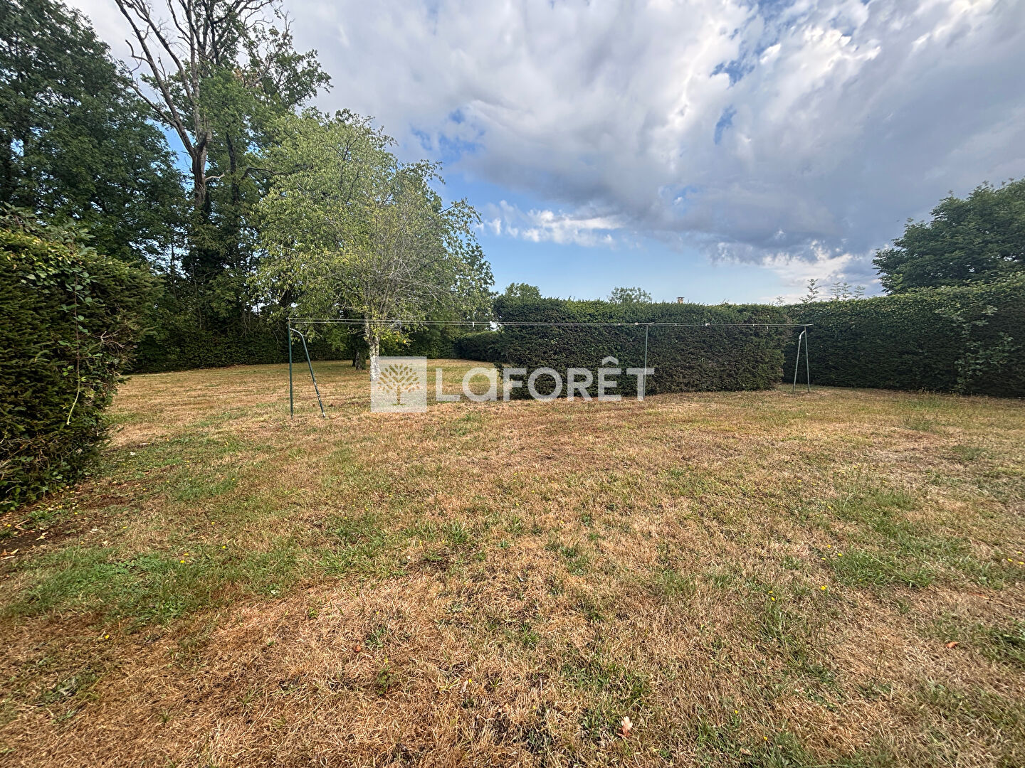 Maison individuelle plain pied sur sous sol + Terrain constructible