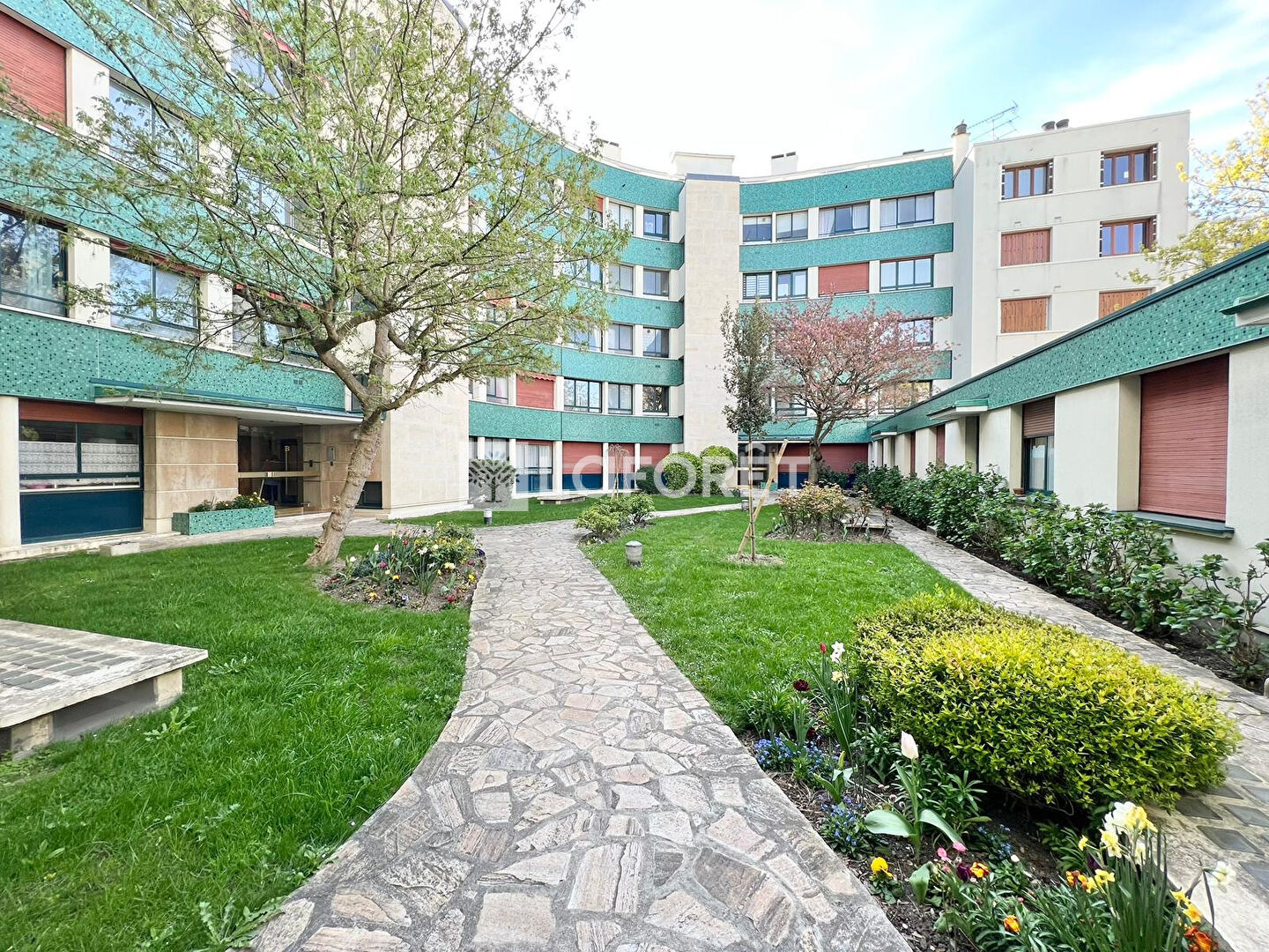 Apartment 5 pièces · 141.00 m² à LE VESINET