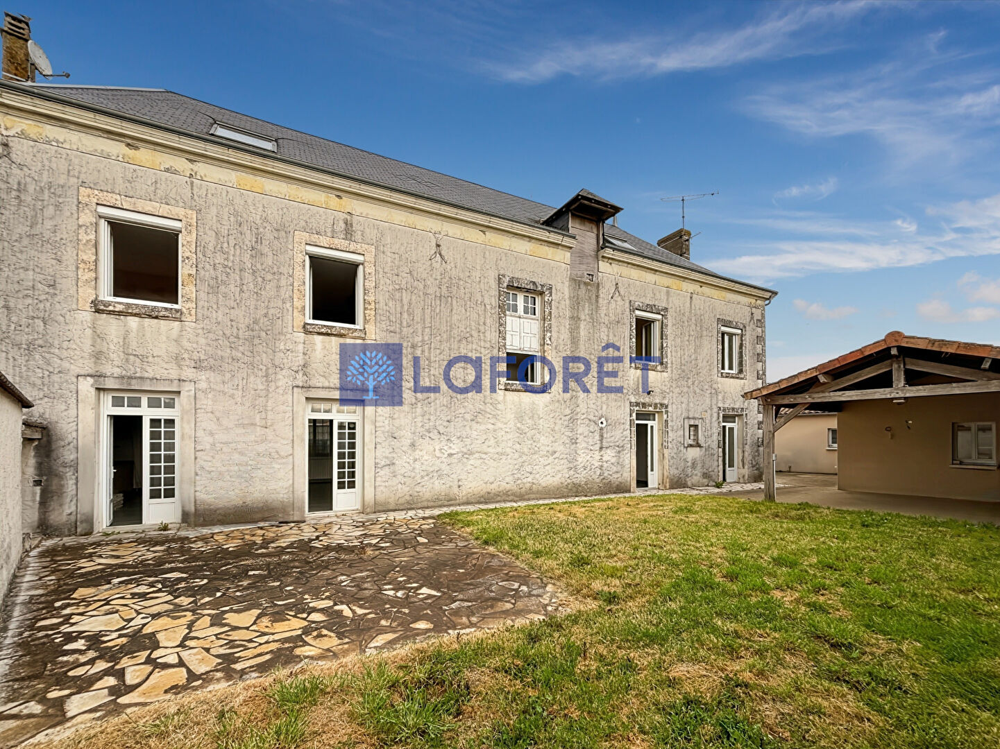 Maison Ceaux En Loudun 6 pièce(s) 206 m2