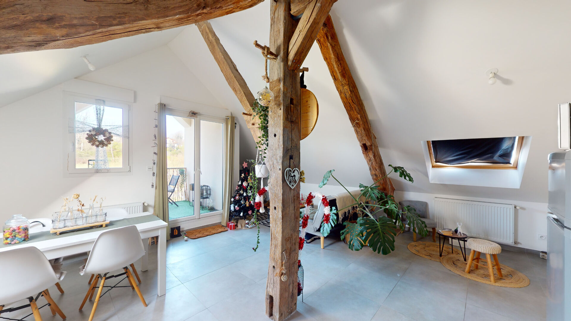 Appartement Pirey 3 pièce(s) entièrement rénové 70 m2