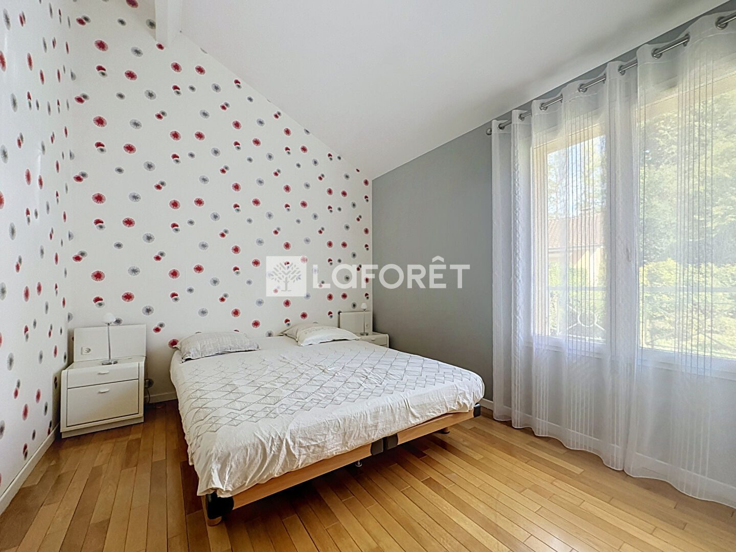 Maison Fontaines Saint Martin 6 pièce(s) 185 m2