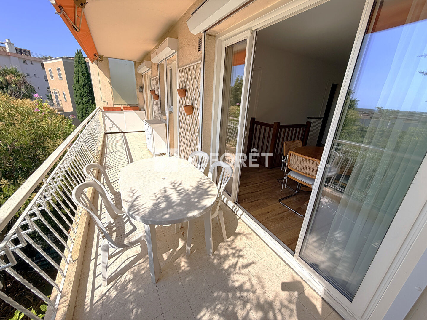 Cannes proche Hopital : Appartement 3 pièces et Studio pour 96 m²