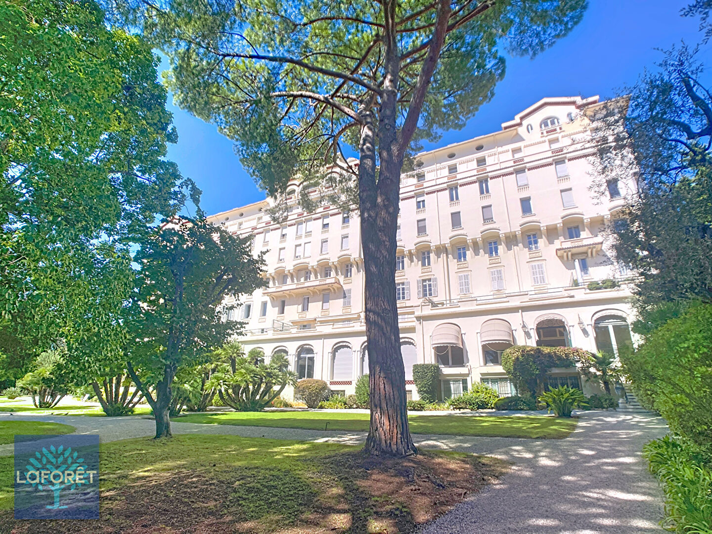 Appartement Cannes 7 pièces 332 m2 - CHARME - POTENTIEL - ENVIRONNEMENT